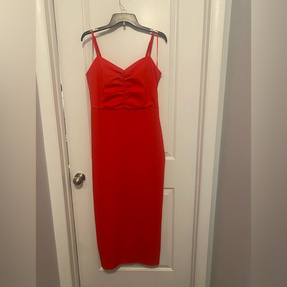 Express Ruched Red Sweetheart A-line Midi dress (L)